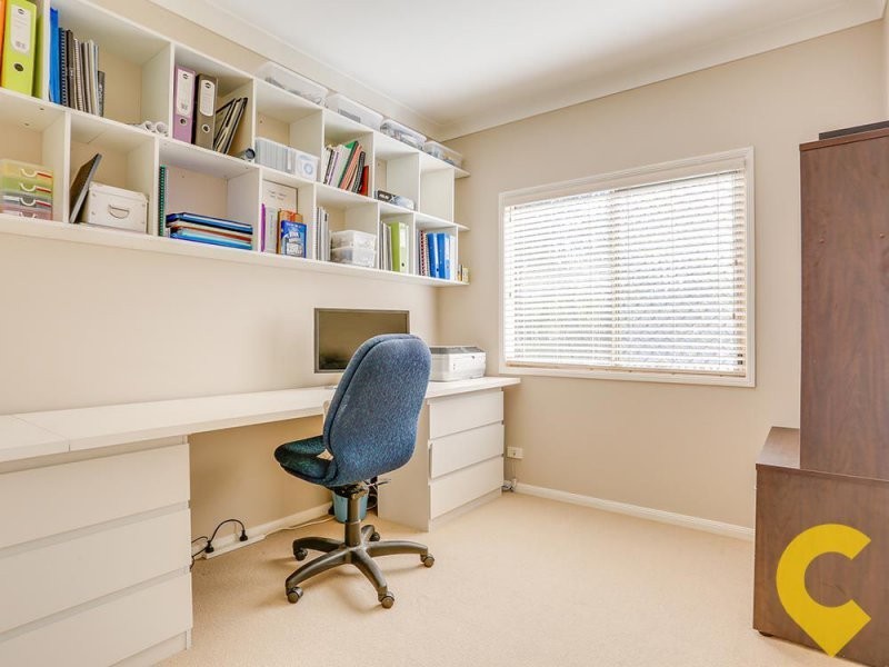 7 Monica Court, Eatons Hill QLD 4037