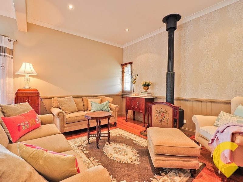 434 Levitt Road, Upper Kedron QLD 4055