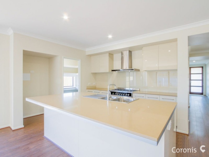 75 Cootharaba Crescent, Warner QLD 4500