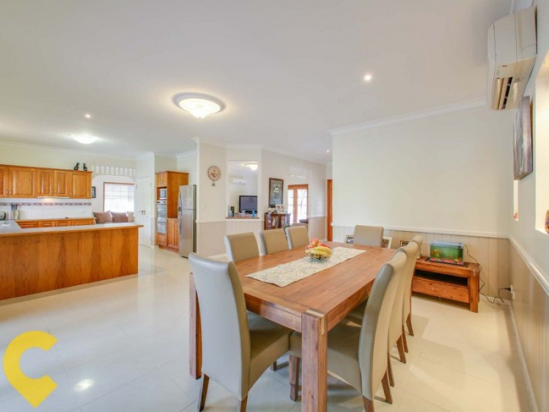 6 Heron Close, Cashmere QLD 4500