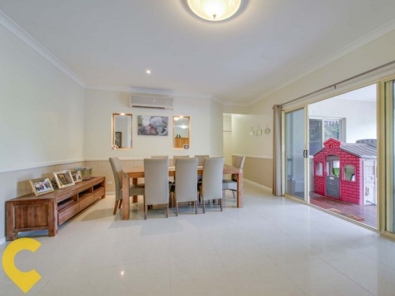 6 Heron Close, Cashmere QLD 4500