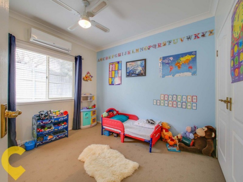 6 Heron Close, Cashmere QLD 4500