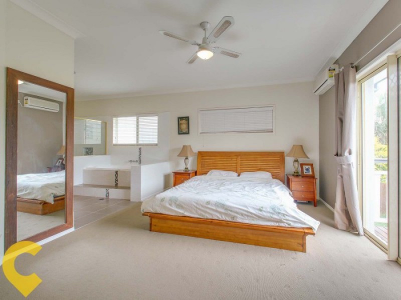 6 Heron Close, Cashmere QLD 4500