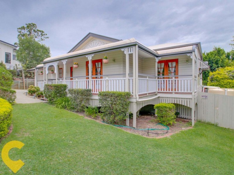 6 Heron Close, Cashmere QLD 4500