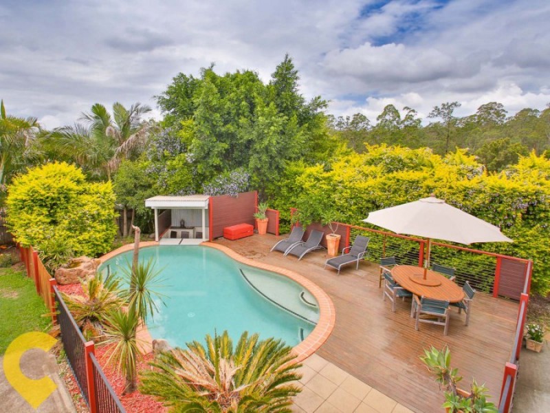 6 Heron Close, Cashmere QLD 4500
