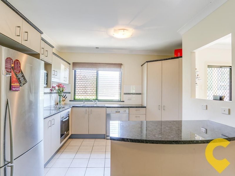 2/24 Charlotte Street, Chermside QLD 4032