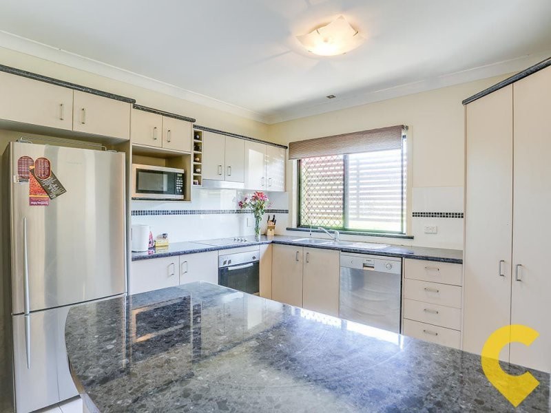 2/24 Charlotte Street, Chermside QLD 4032