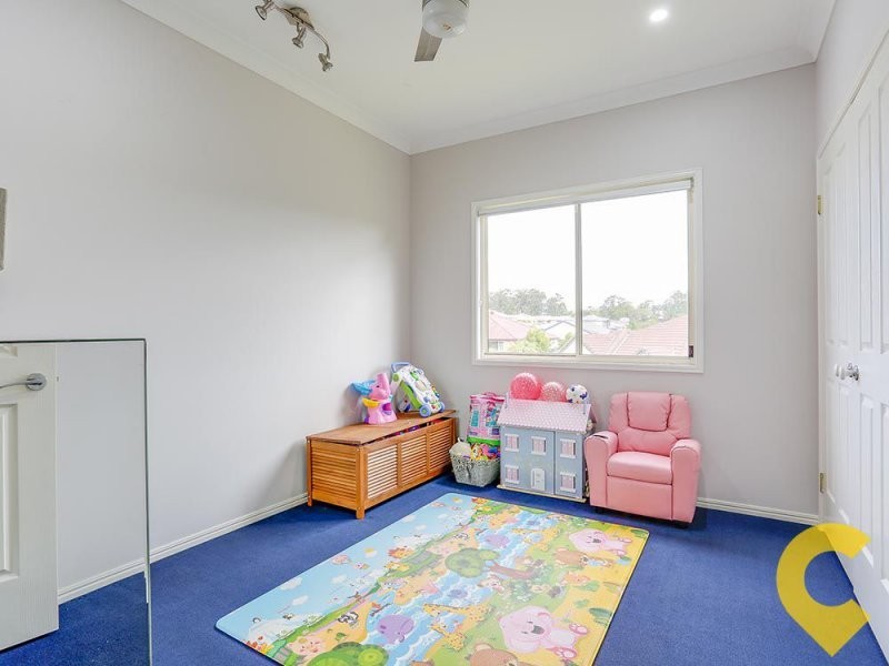 4 Chestnut Place, Warner QLD 4500