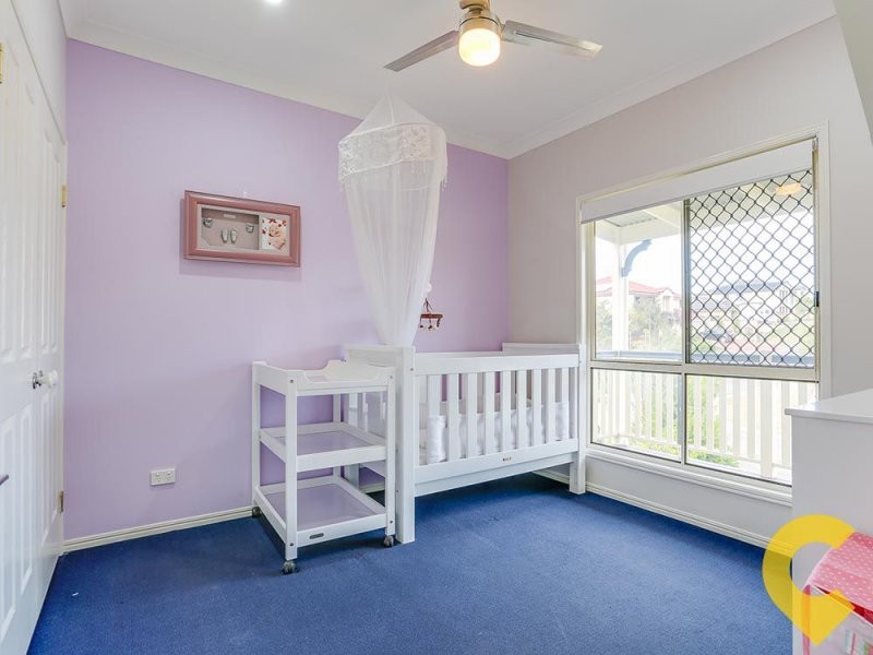 4 Chestnut Place, Warner QLD 4500