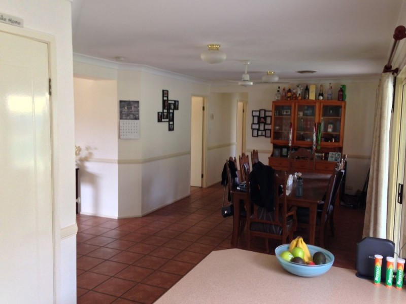 15 Tallebudgera Crescent, Albany Creek QLD 4035