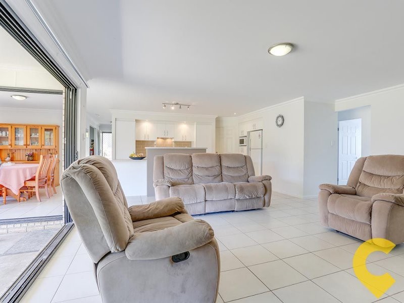 28 Homeland Crescent, Warner QLD 4500