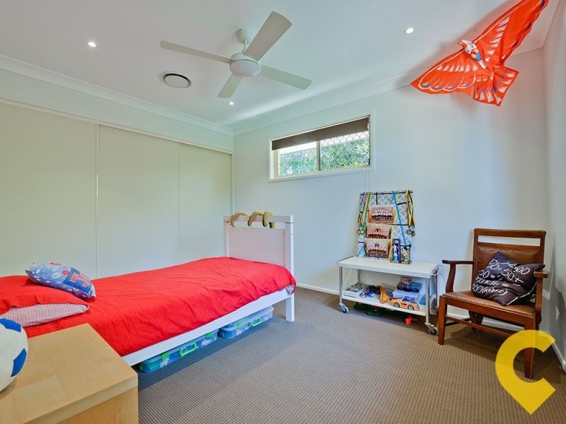 4 Callide Place, Albany Creek QLD 4035