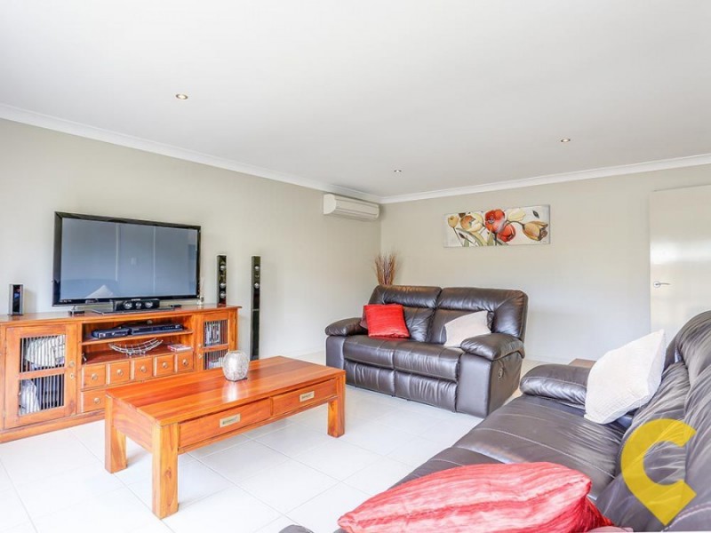3 Oakwood Rd, Warner QLD 4500
