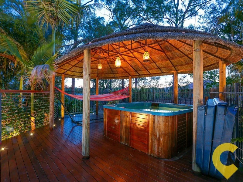 4 Hidden Valley Drive, Eatons Hill QLD 4037