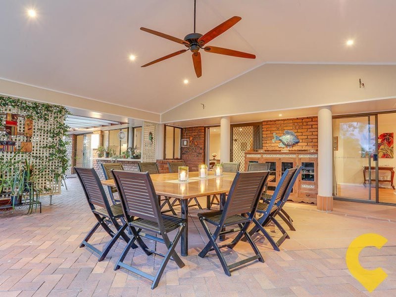 4 Hidden Valley Drive, Eatons Hill QLD 4037