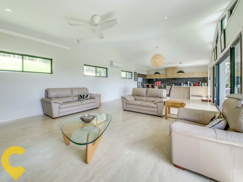 14 Rosewarne Lane, Mount Samson QLD 4520