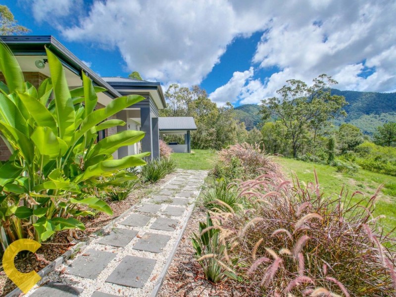 14 Rosewarne Lane, Mount Samson QLD 4520