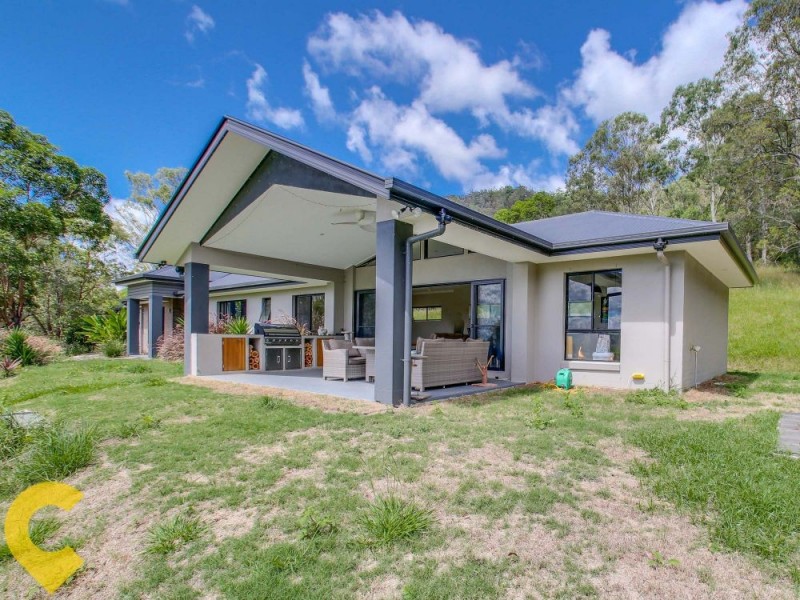 14 Rosewarne Lane, Mount Samson QLD 4520