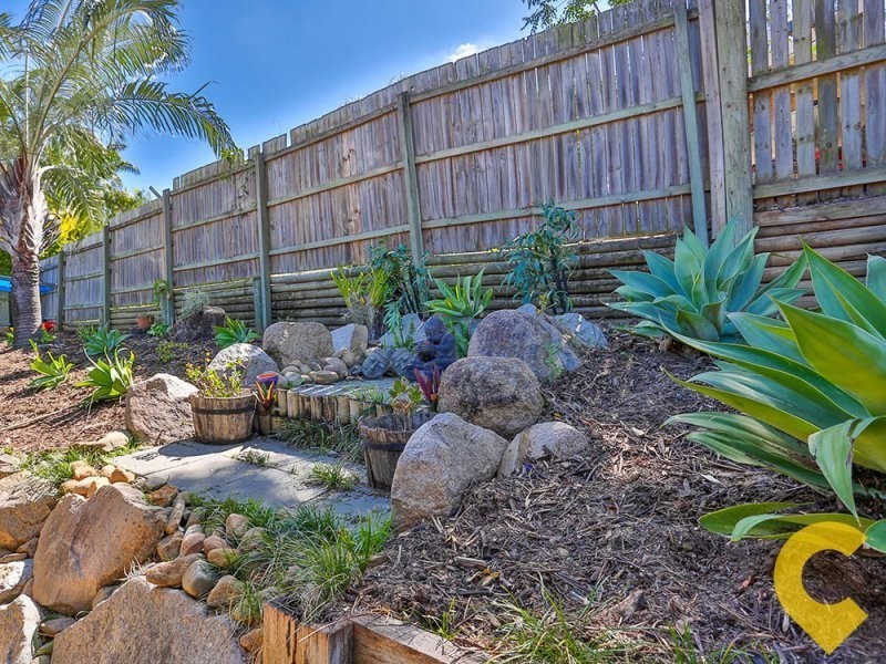 16 Cania Cres, Petrie QLD 4502