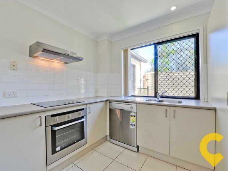 3/118 Samsonvale Road, Strathpine QLD 4500