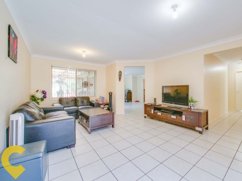 61 Saraband Drive, Eatons Hill QLD 4037