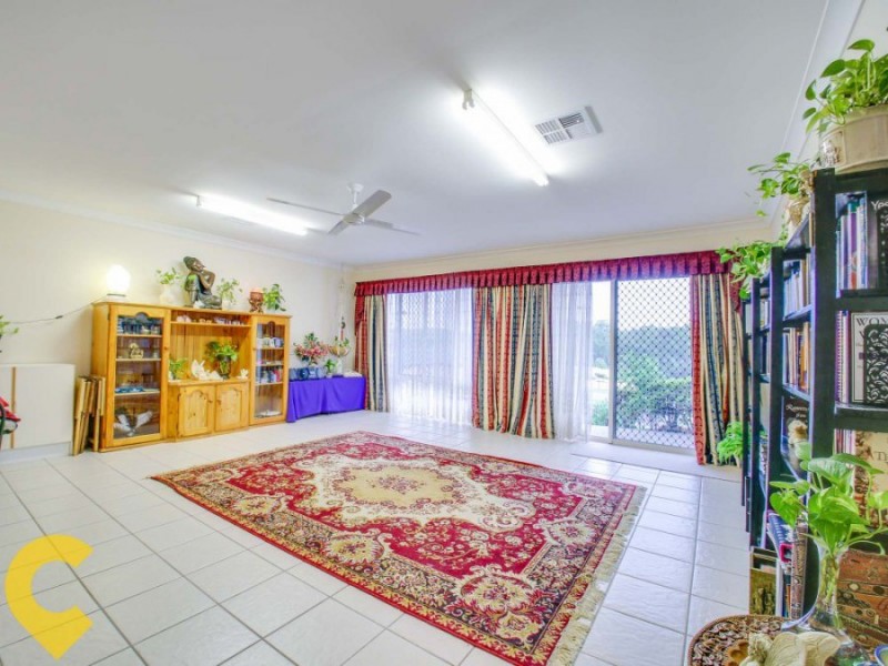 8 Calliston Court, Cashmere QLD 4500
