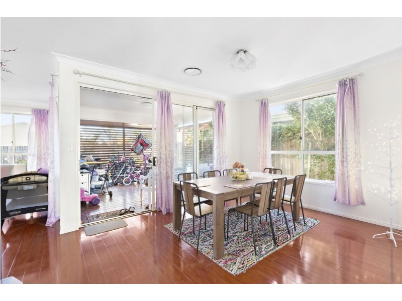 16 Griffith Court, North Lakes QLD 4509