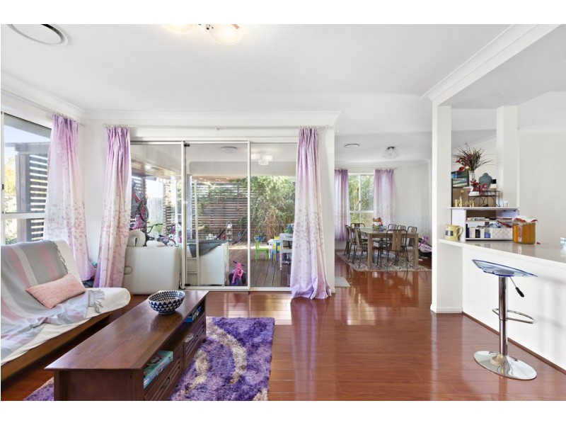 16 Griffith Court, North Lakes QLD 4509