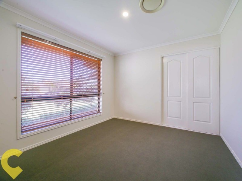 10 Bowerbird Court, Cashmere QLD 4500