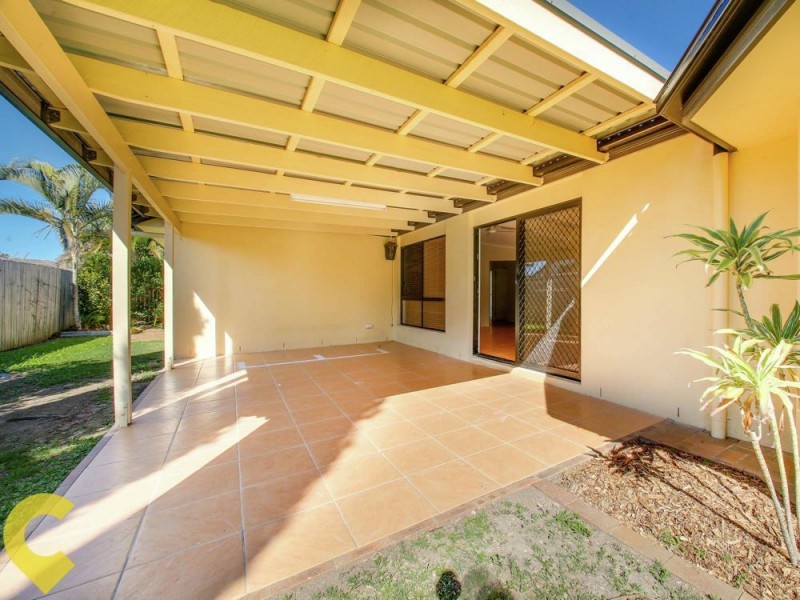 10 Bowerbird Court, Cashmere QLD 4500