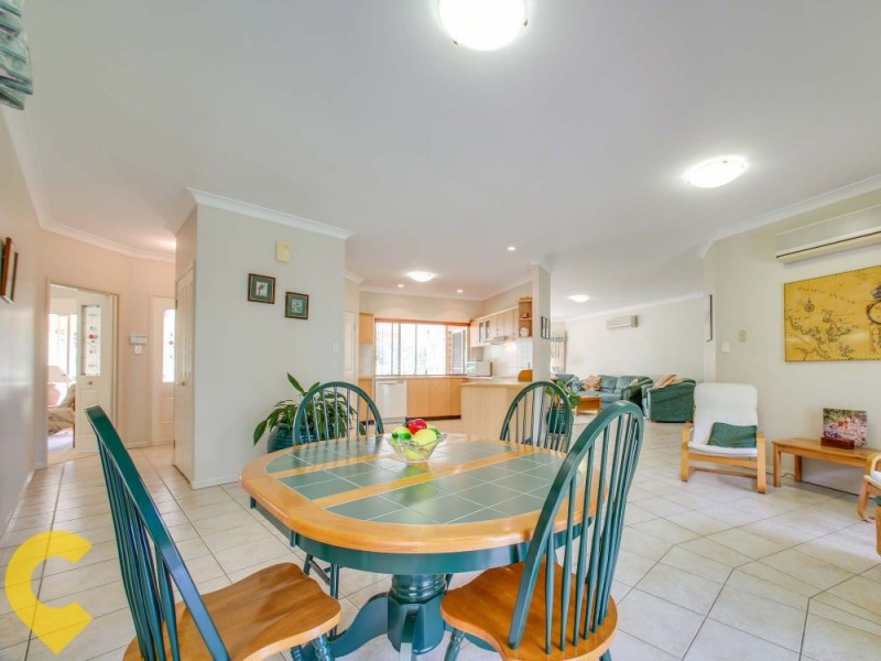 1 Creekwood Court, Warner QLD 4500