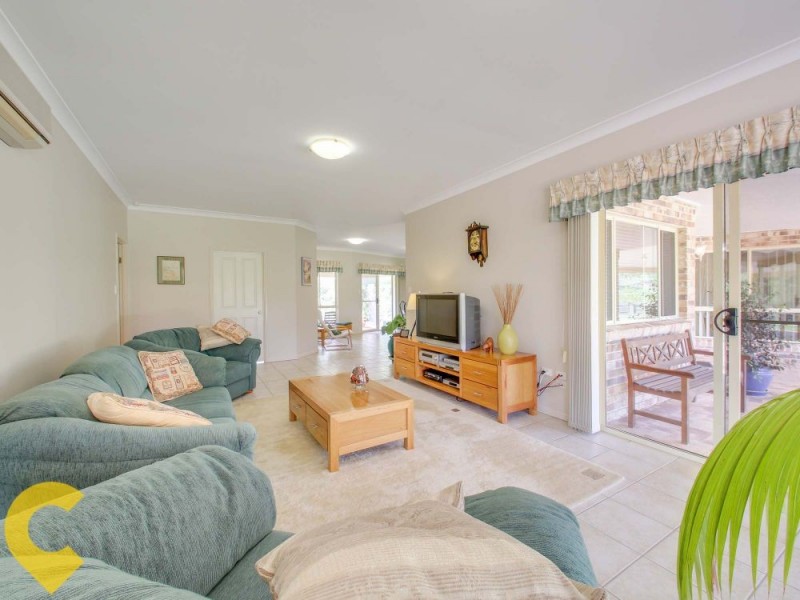 1 Creekwood Court, Warner QLD 4500