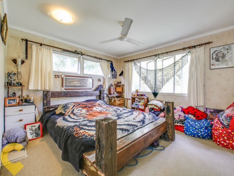 33 Todds Rd, Lawnton QLD 4501