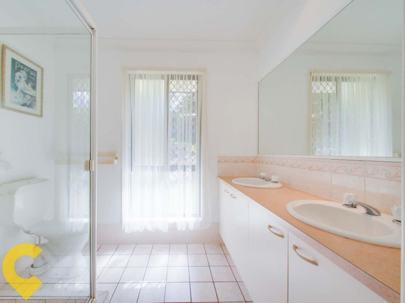 12 Bangalow Place, Albany Creek QLD 4035