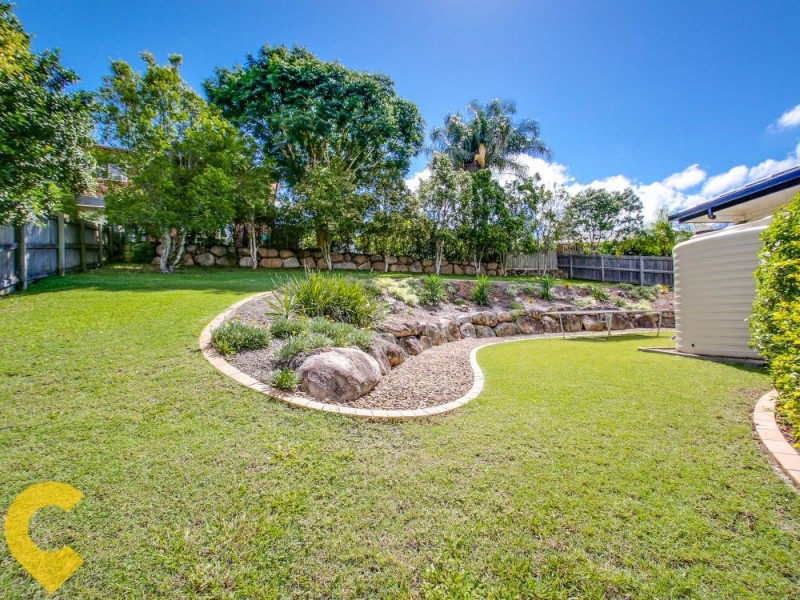 12 Bangalow Place, Albany Creek QLD 4035