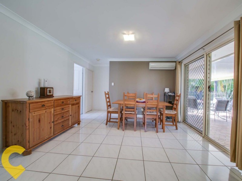 32 Blue Mountain Crescent, Warner QLD 4500