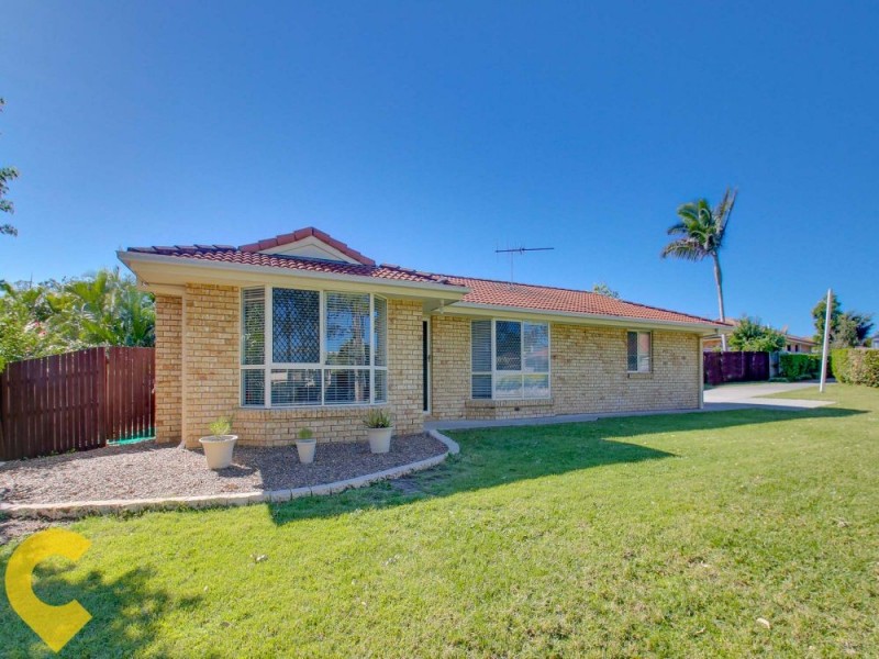 32 Blue Mountain Crescent, Warner QLD 4500