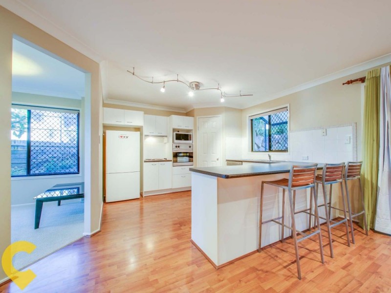 12 Georgette Court, Eatons Hill QLD 4037