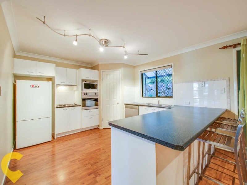 12 Georgette Court, Eatons Hill QLD 4037