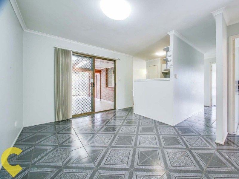 24 Verdon Court, Petrie QLD 4502