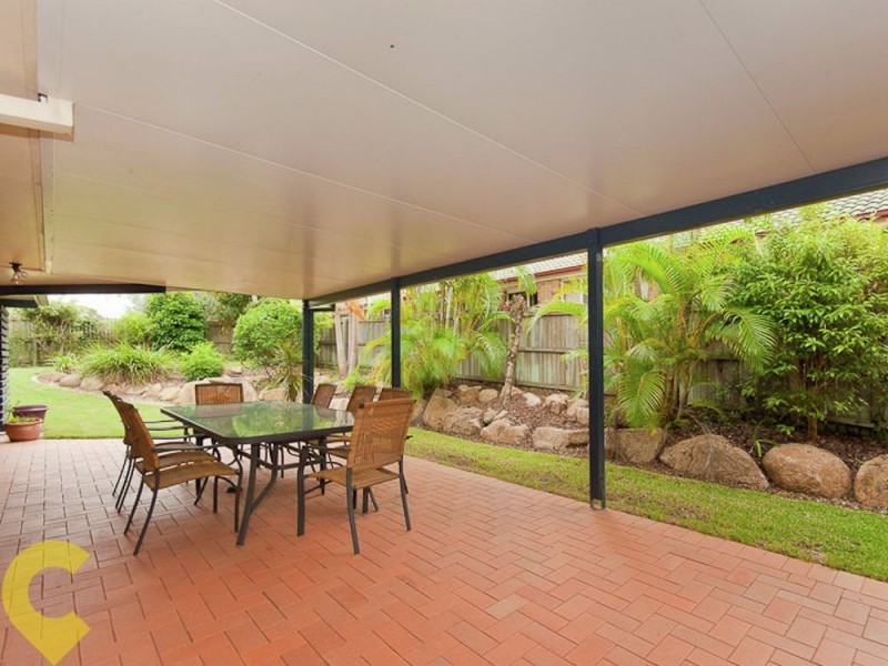 19 Woonara Drive, Petrie QLD 4502