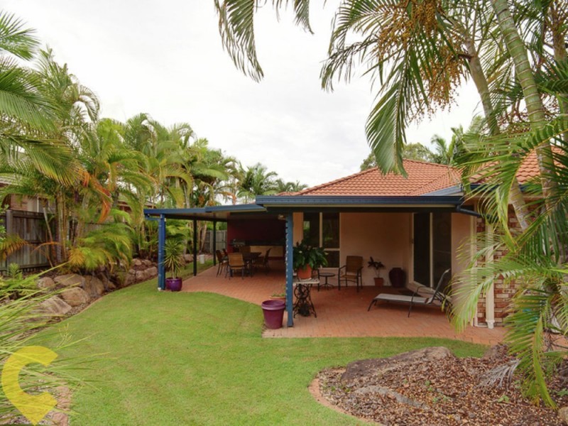 19 Woonara Drive, Petrie QLD 4502