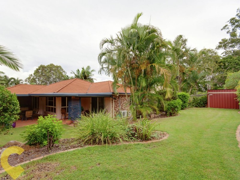 19 Woonara Drive, Petrie QLD 4502