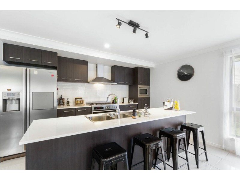 71 Carlingford Circuit, Warner QLD 4500