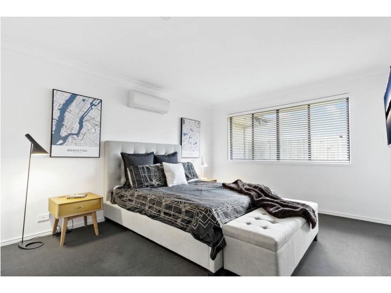 71 Carlingford Circuit, Warner QLD 4500