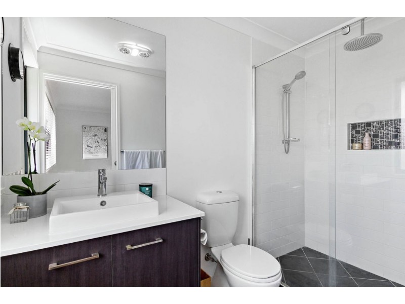 71 Carlingford Circuit, Warner QLD 4500