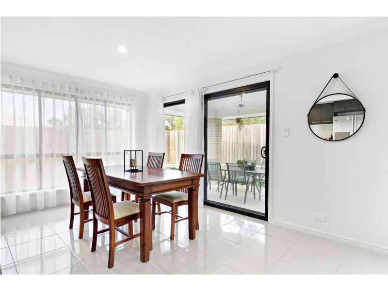 71 Carlingford Circuit, Warner QLD 4500