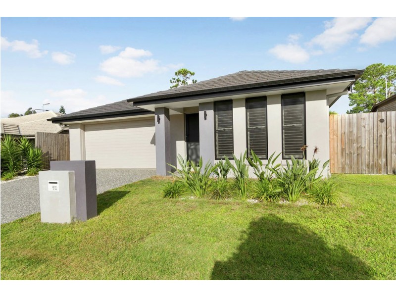 71 Carlingford Circuit, Warner QLD 4500