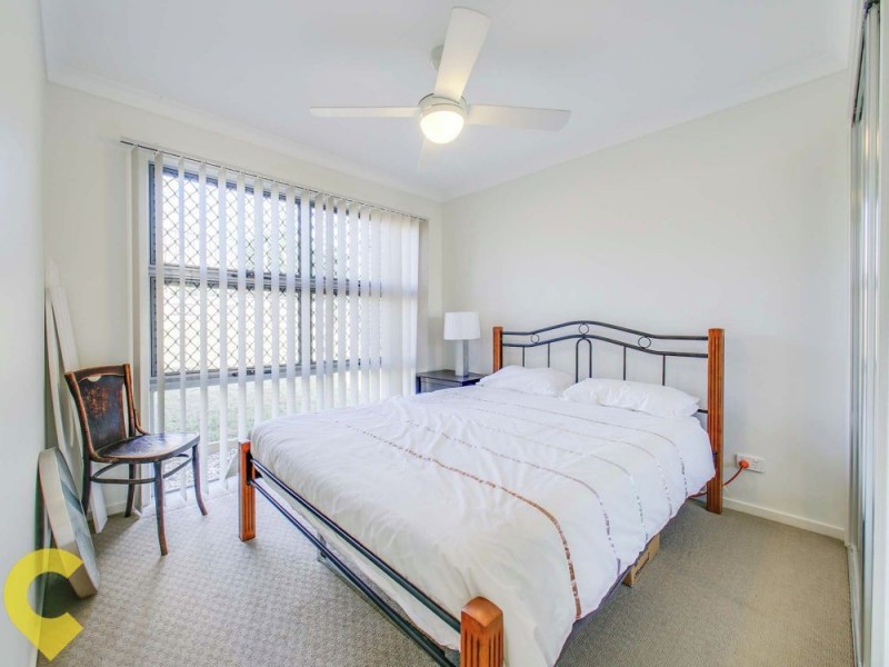 1121 South Pine Road, Arana Hills QLD 4054