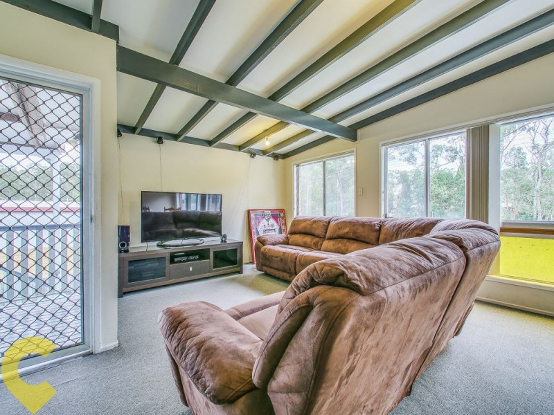 34 Kurwongbah Drive, Petrie QLD 4502